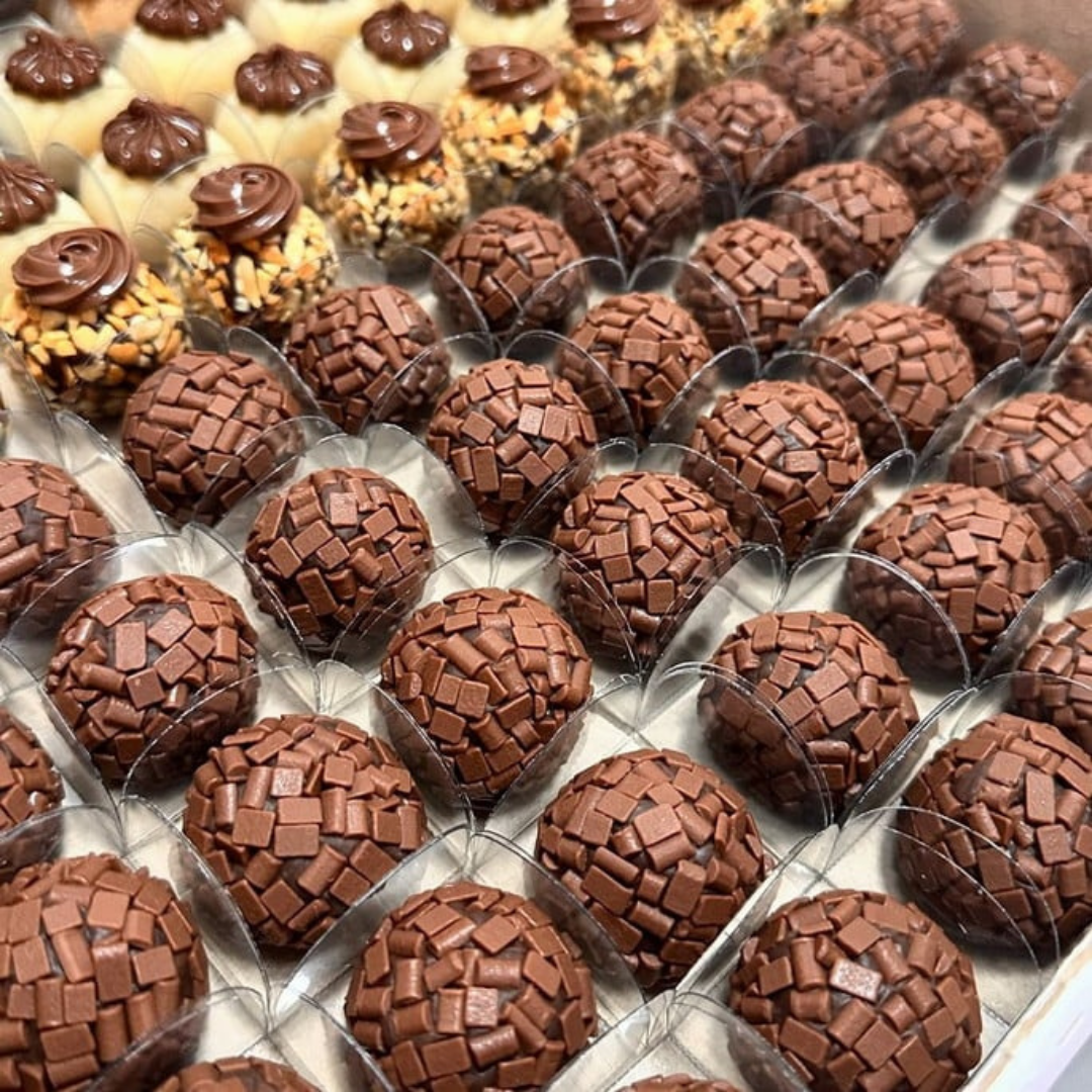 O Truque do Brigadeiro Gourmet – Mais de 30 Sabores Lucrativos para Vender Todo Dia 💰