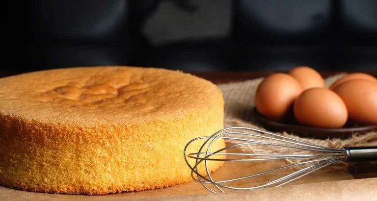 BOLOS PROFISSIONAIS – 20 MASSAS PERFEITAS PARA RECHEAR, DECORAR E VENDER TODOS OS DIAS